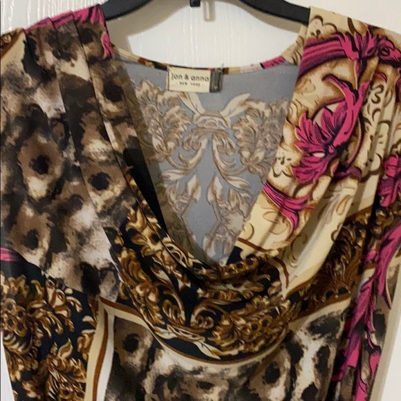 Multicolor Print Short Mini Dress/Draped Neckline - Picture 7 of 8